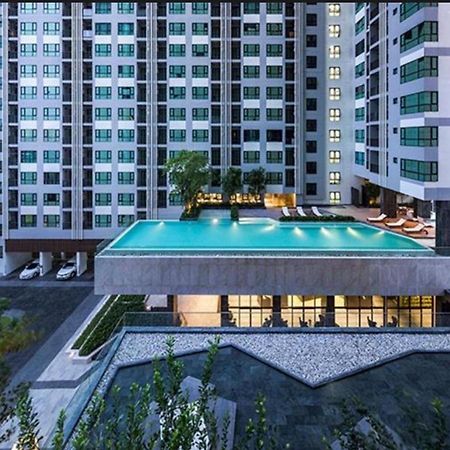 The Base Central Pattaya By Mickey Экстерьер фото