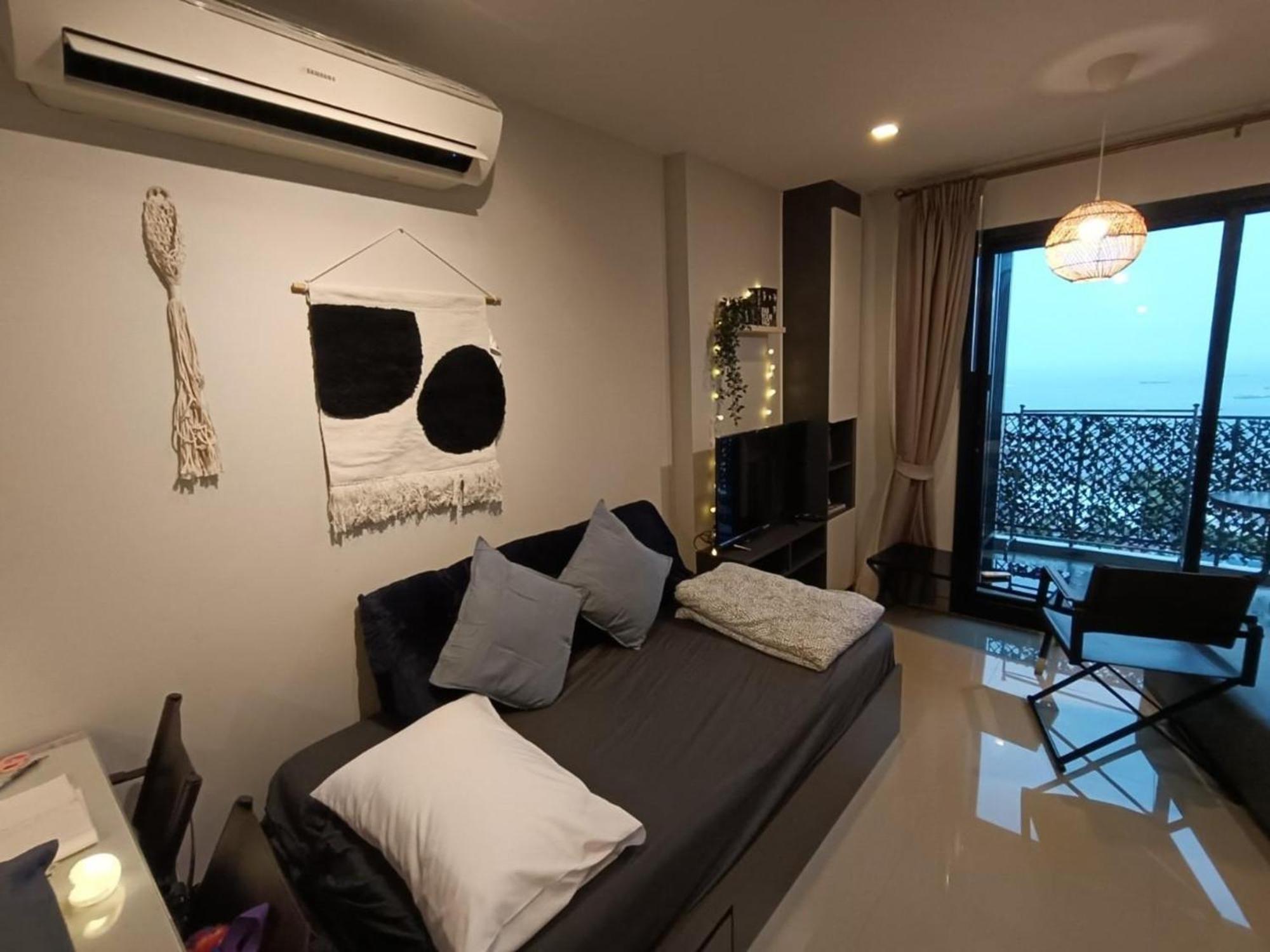 The Base Central Pattaya By Mickey Экстерьер фото